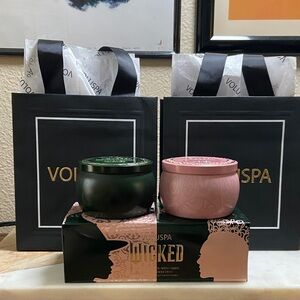 Voluspa Luxe Candle Duo Limited Edition “Wicked”- Dark Green and Soft Pink